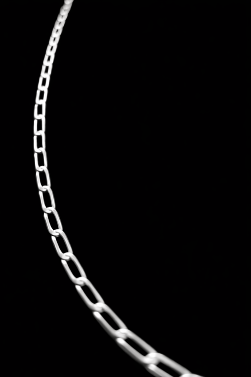 "Esencia Cartier" – Collar Minimalista de Plata Ley